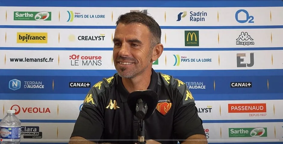 You are currently viewing Entraîneur du Le Mans FC : croire en la victoire contre le PSG